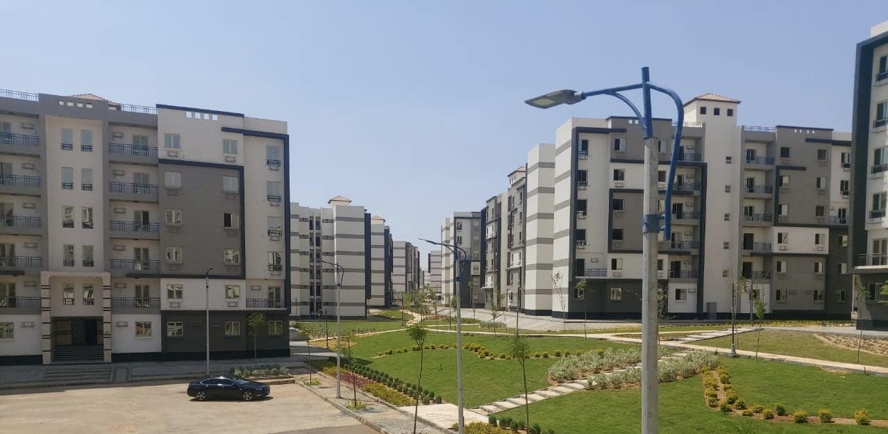 وزير الإسكان: قريباً انتهاء تنفيذ 4704 وحدة لسكن موظفي العاصمة الإدارية بمدينة بدر